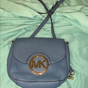 MICHAEL KORS OVER THE SHOULDER BAG